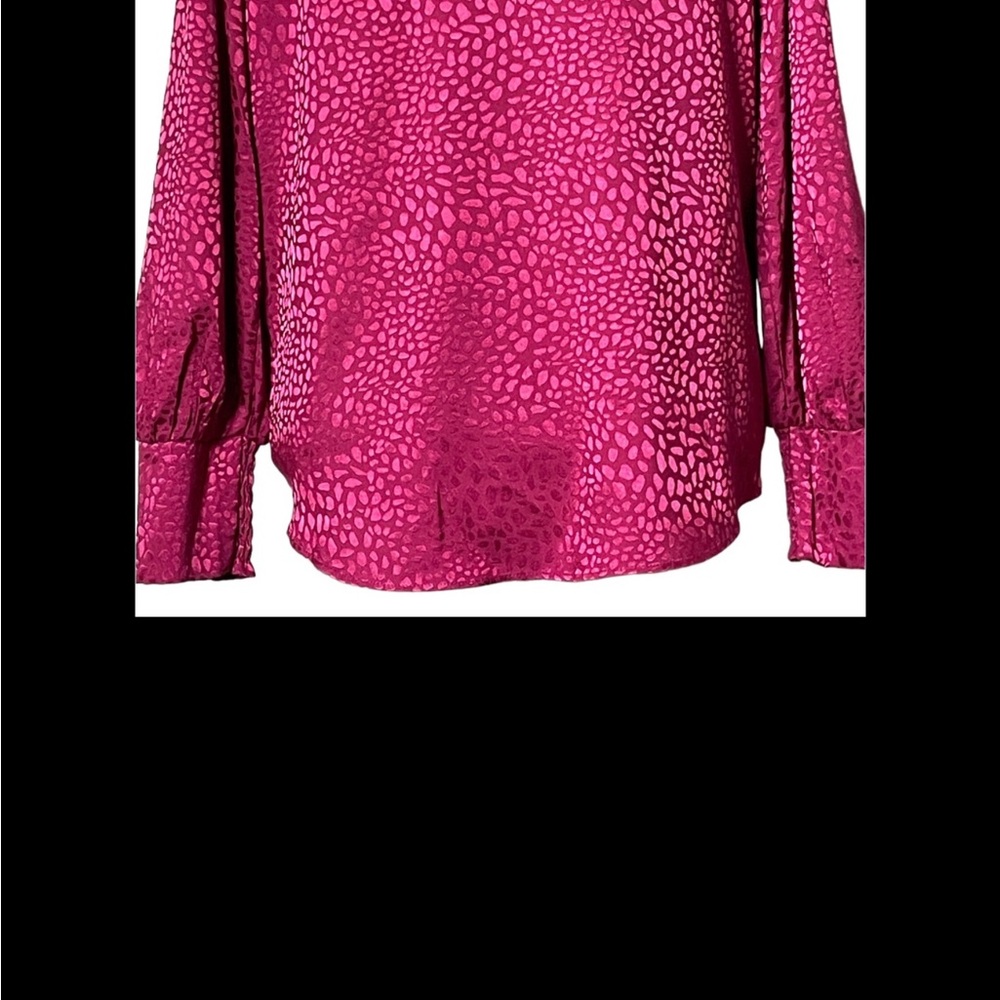 Chenault  Fuchsia Long Sleeve Wrap Blouse Size L - Picture 6 of 13